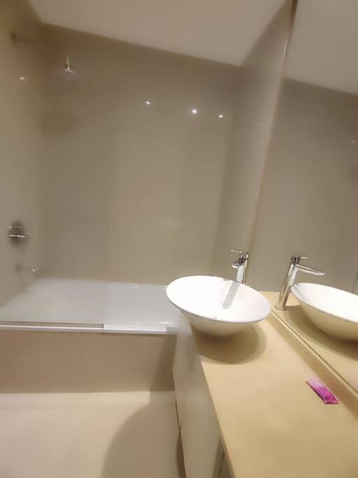 Exclusivo Studio Con Piscina ブエノスアイレス エクステリア 写真